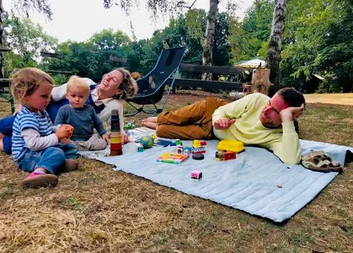 Vanstellplatz auf der Wiese - Nr. 1